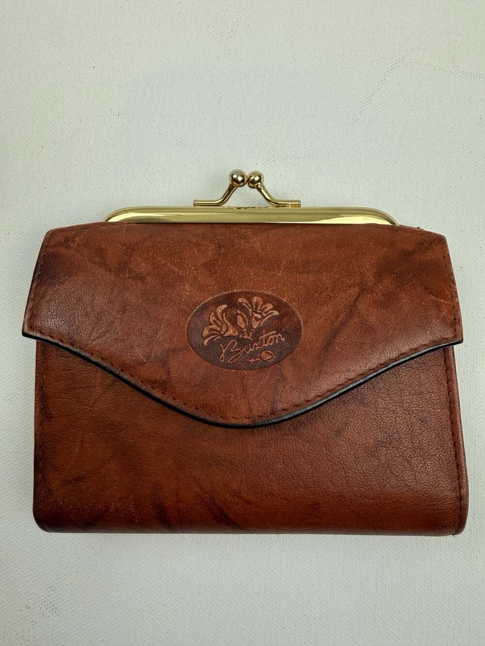 Buxton Leather Trifold Wallet Brown Kiss Lock Coin Purse